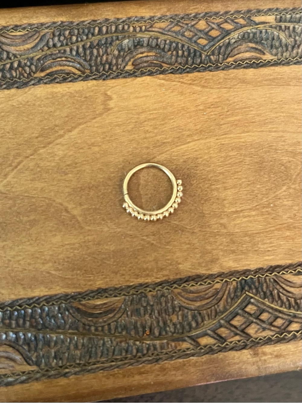 Anatometal Vaughn beaded ring in 18k rose gold